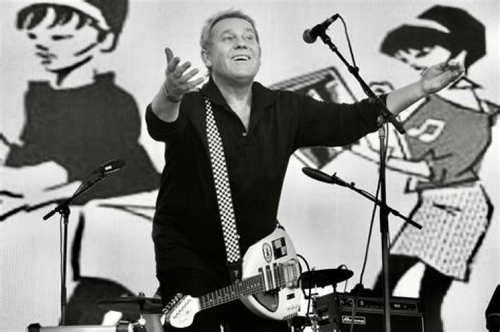 Dave Wakeling And His Artistic Muse