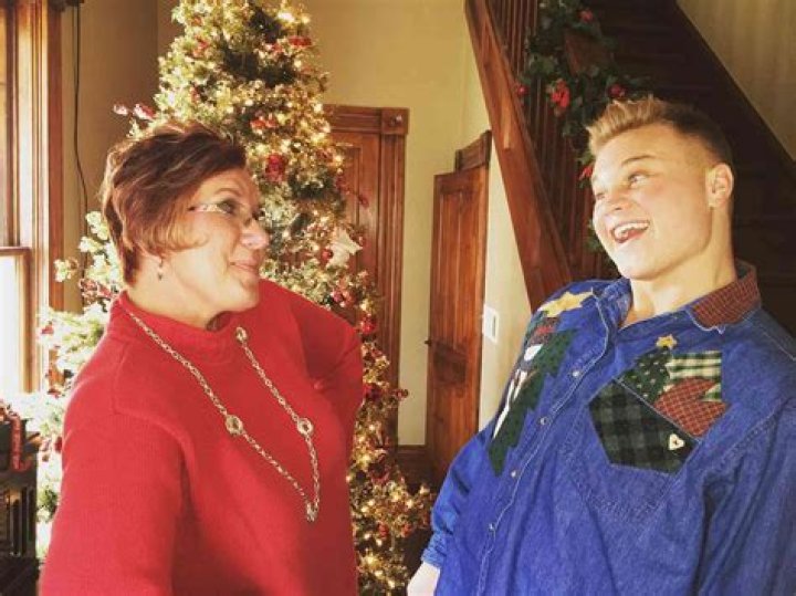 Discover The Heart Of Zach Bryan's Parents