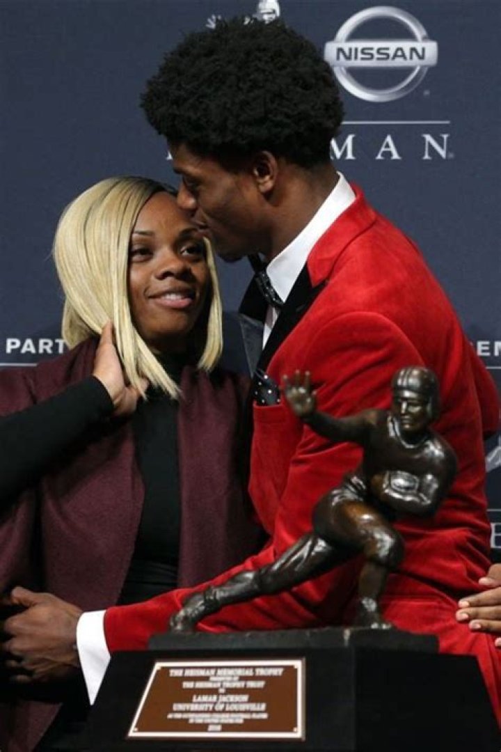Uncover The Untold Story Of Lamar Jackson's Mother: A Journey Of Triumph